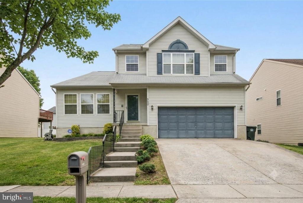 350 GARRETT MORGAN DR, Lawnside, NJ 08045