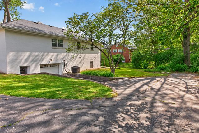 316 Dixie Manor, Harrodsburg, KY 40330