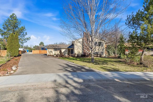 2072 Crystal Way, Boise, ID 83706