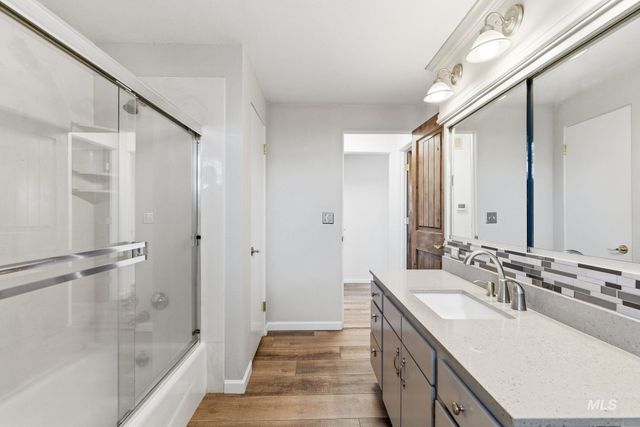 2072 Crystal Way, Boise, ID 83706