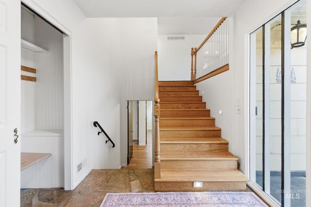 2072 Crystal Way, Boise, ID 83706