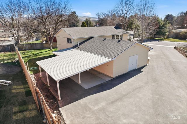 2072 Crystal Way, Boise, ID 83706