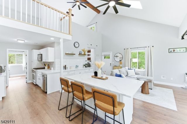2 Falkenstein Dr 10, Vernon Twp., NJ 07462