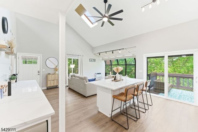 2 Falkenstein Dr 10, Vernon Twp., NJ 07462