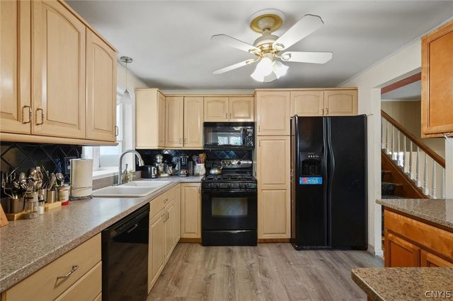 214 Wells Avenue West, Clay, NY 13212