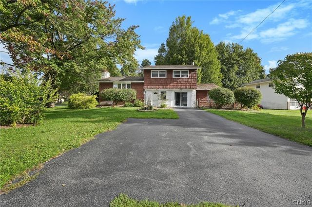 214 Wells Avenue West, Clay, NY 13212