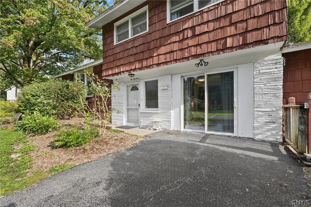 214 Wells Avenue West, Clay, NY 13212