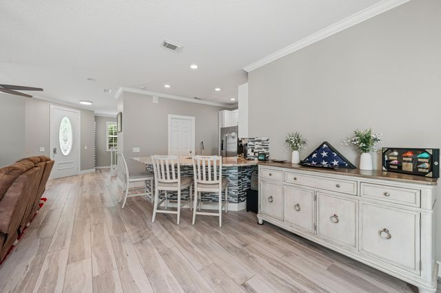 142 Newcastle Drive, Jupiter, FL 33458