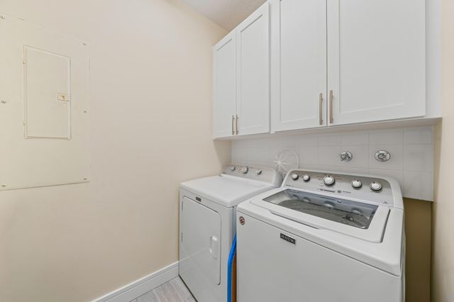 142 Newcastle Drive, Jupiter, FL 33458