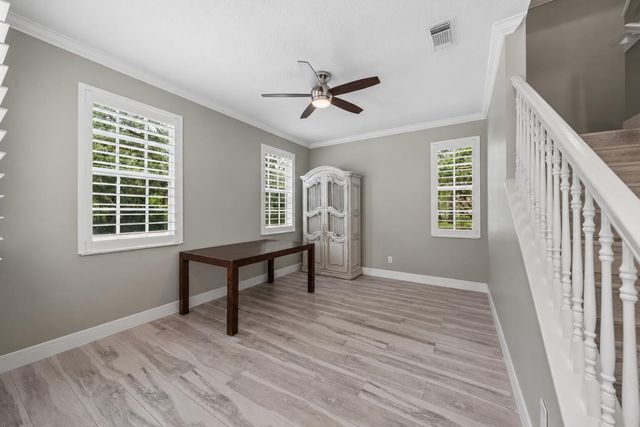 142 Newcastle Drive, Jupiter, FL 33458