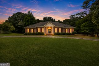 2116 Shepherd Way NW, Monroe, GA 30656