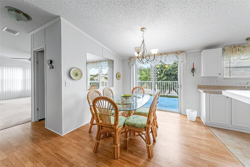 Image 15 of property listing at 803 THRUSH CIRCLE, Sebastian, FL 32976