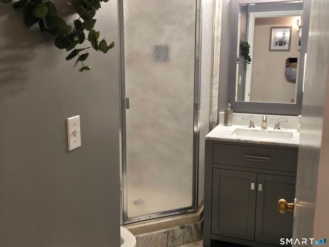 1 Strawberry Hill Avenue APT 3G, Stamford, CT 06902