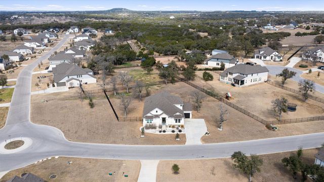 408 NORTHCREST DR, Liberty Hill, TX 78642