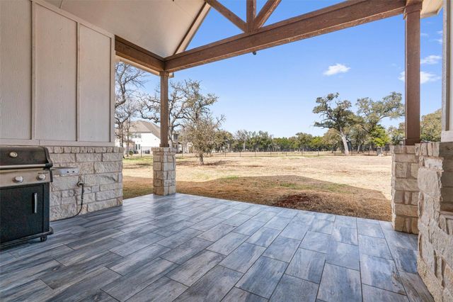 408 NORTHCREST DR, Liberty Hill, TX 78642