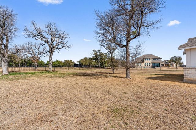 408 NORTHCREST DR, Liberty Hill, TX 78642