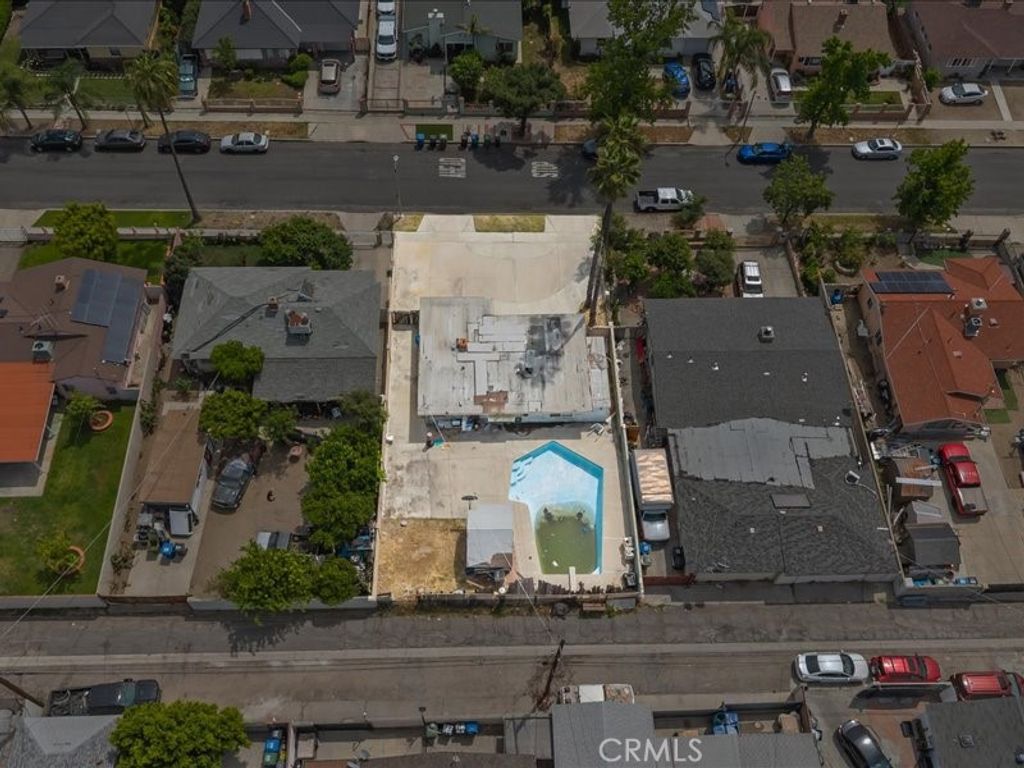 Image 24 of property listing at 13079 Daventry Street, Pacoima, CA 91331