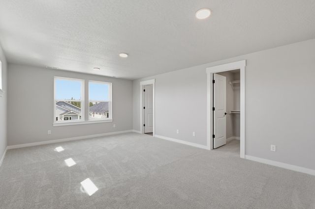 1517 W 67th Ave, Spokane, WA 99224
