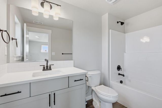 1517 W 67th Ave, Spokane, WA 99224