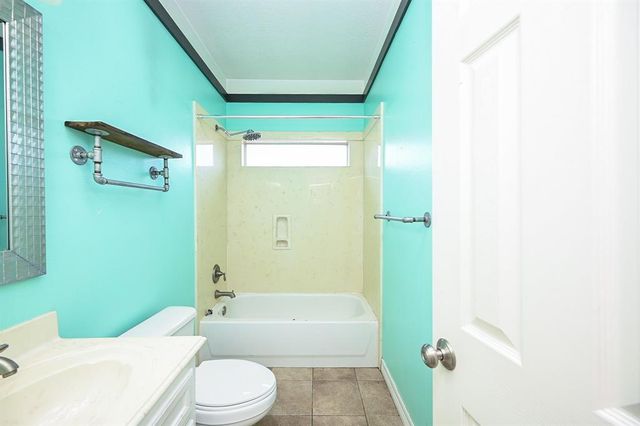 3206 Meadowlark Lane, Montgomery, TX 77356
