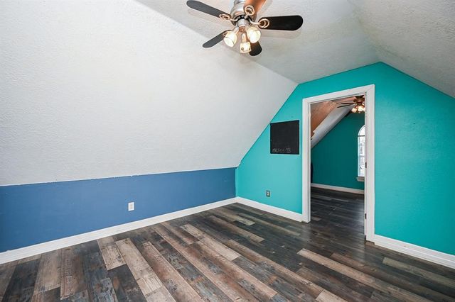 3206 Meadowlark Lane, Montgomery, TX 77356