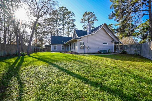3206 Meadowlark Lane, Montgomery, TX 77356