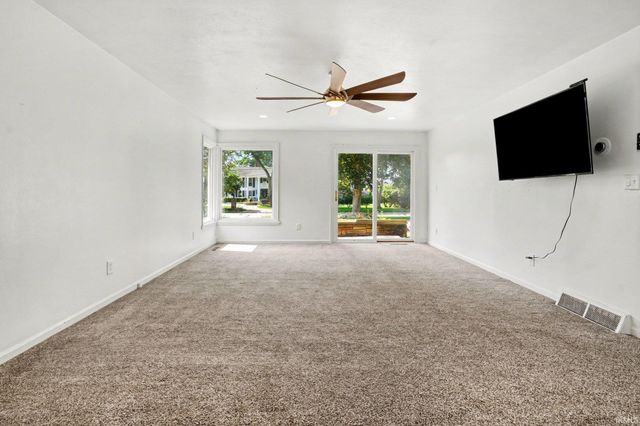 2030 Greenleaf Boulevard, Elkhart, IN 46514
