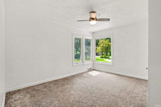 2030 Greenleaf Boulevard, Elkhart, IN 46514