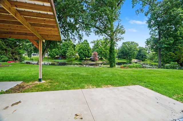 2030 Greenleaf Boulevard, Elkhart, IN 46514
