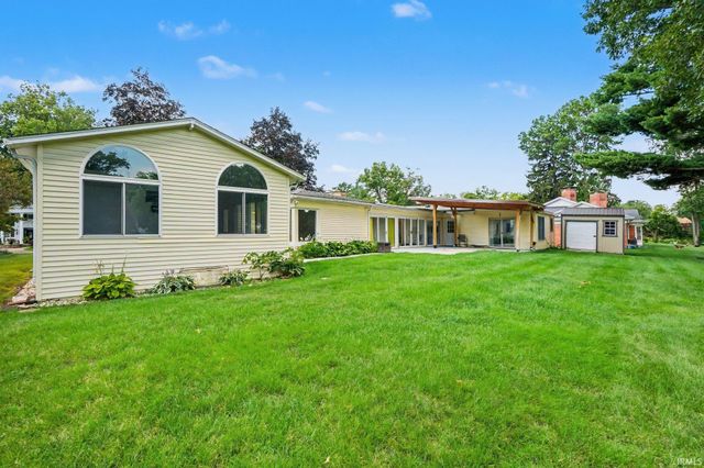 2030 Greenleaf Boulevard, Elkhart, IN 46514