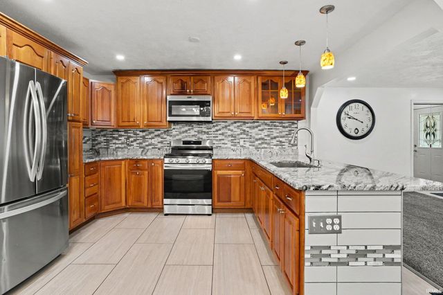 2030 Greenleaf Boulevard, Elkhart, IN 46514