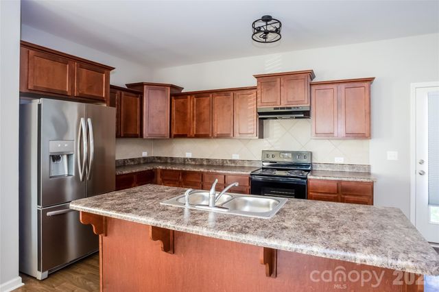 1072 Ramsgate Drive SW, Concord, NC 28025