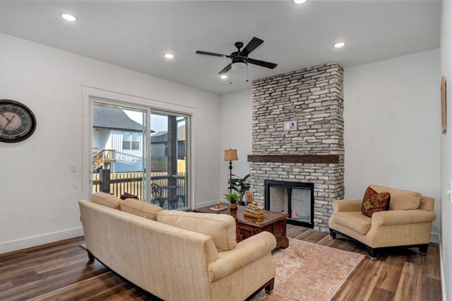 3017 W Teton Drive, Springfield, MO 65810