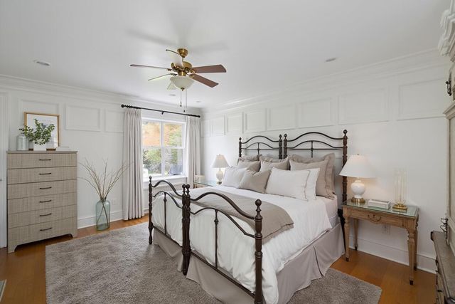 36 Country Road, Vlg Of Golf, FL 33436