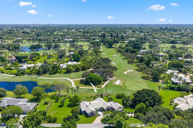 36 Country Road, Vlg Of Golf, FL 33436