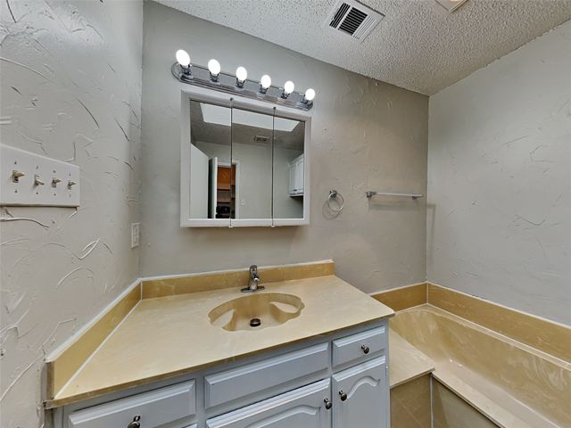 2524 Herring Circle, Sachse, TX 75048