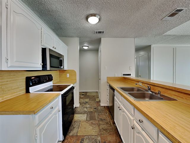 2524 Herring Circle, Sachse, TX 75048