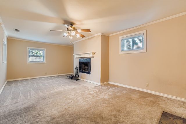 501 Kingston Drive, Grand Prairie, TX 75051