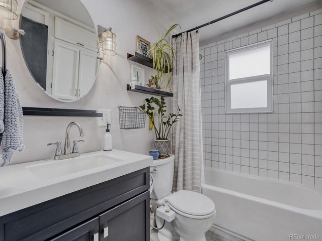 7420 Raleigh St, Westminster, CO 80030