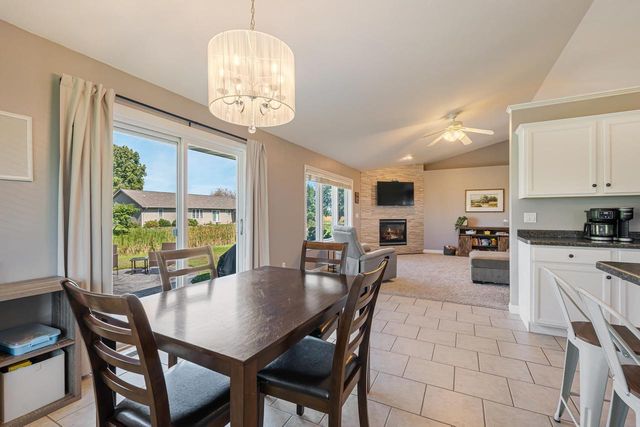 W2246 RASPBERRY LANE, Appleton, WI 54913
