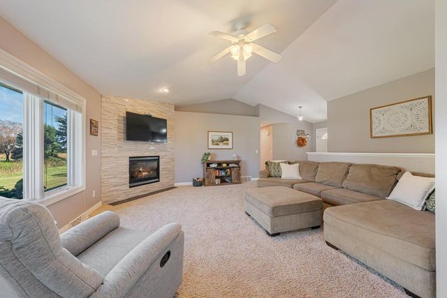 W2246 RASPBERRY LANE, Appleton, WI 54913