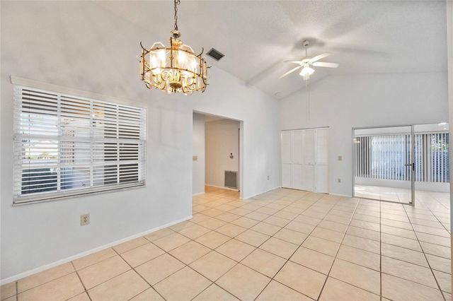 3411 57TH AVENUE DRIVE W 6, Bradenton, FL 34210