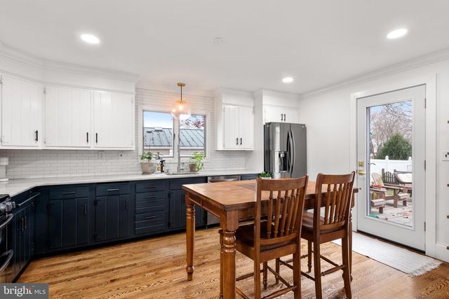 104 GABLE RD, Paoli, PA 19301