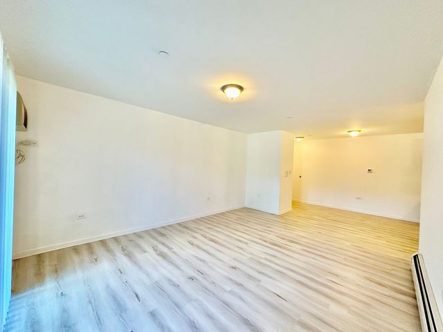 820 MCINTOSH Court 106, Prospect Heights, IL 60070