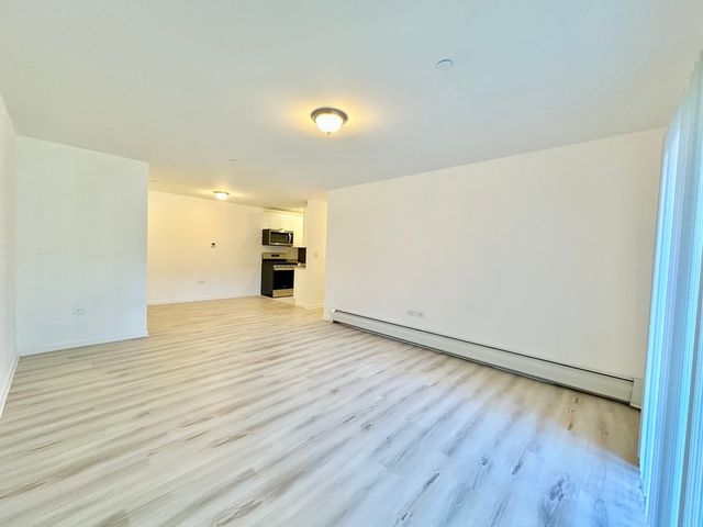 820 MCINTOSH Court 106, Prospect Heights, IL 60070