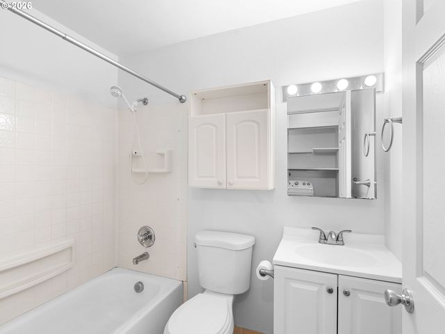 2712 Se 138TH Ave 53, Portland, OR 97236