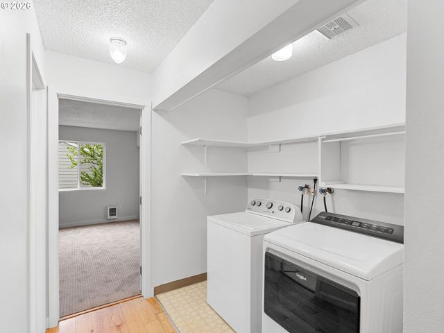 2712 Se 138TH Ave 53, Portland, OR 97236