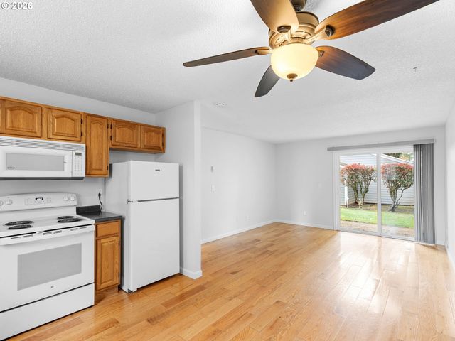 2712 Se 138TH Ave 53, Portland, OR 97236