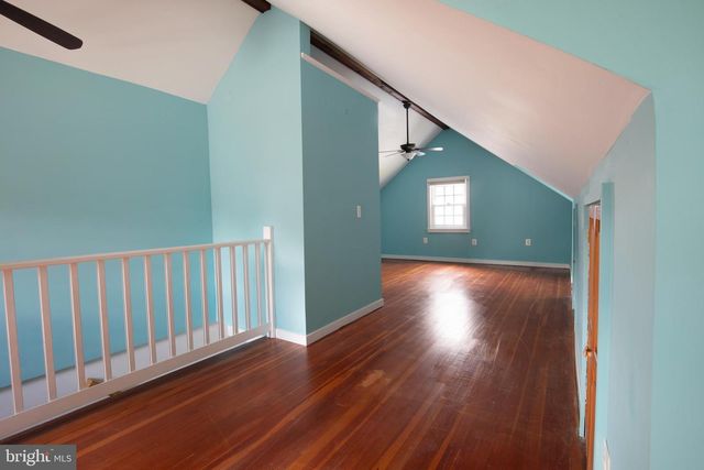 812 FOREST GLEN RD, Silver Spring, MD 20901