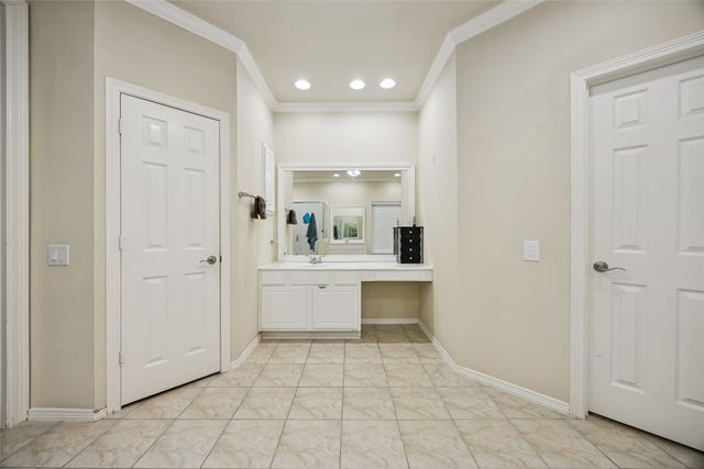 208 Stanford Court, Heath, TX 75032